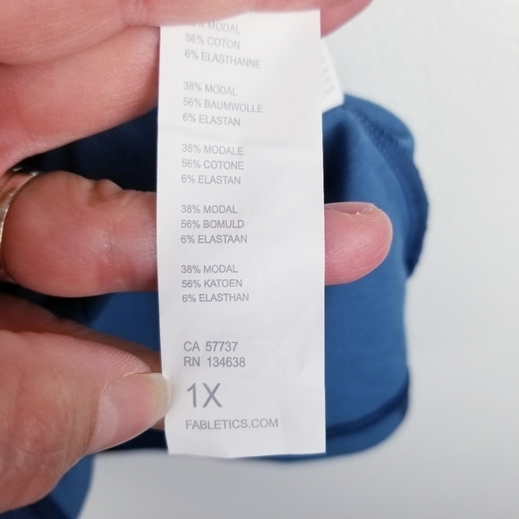 Fabletics Live-In Halter Camo Tank Top NWT size 1X - Picture 13 of 16